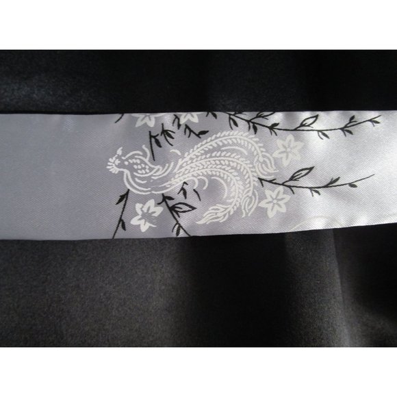 Asian Inspired Embroidered Dragon Reversible Black Gray Robe Men's L Thailand - Picture 11 of 16
